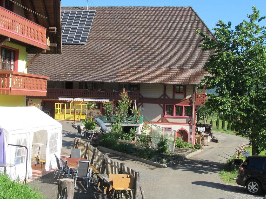 Hotel Waeldebauernhof Gutach Exterior foto